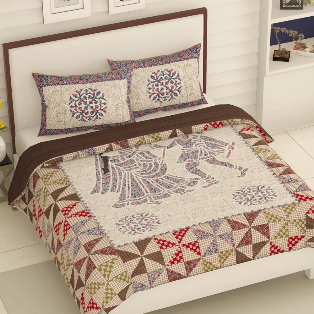 New Quilt Set Queen size
